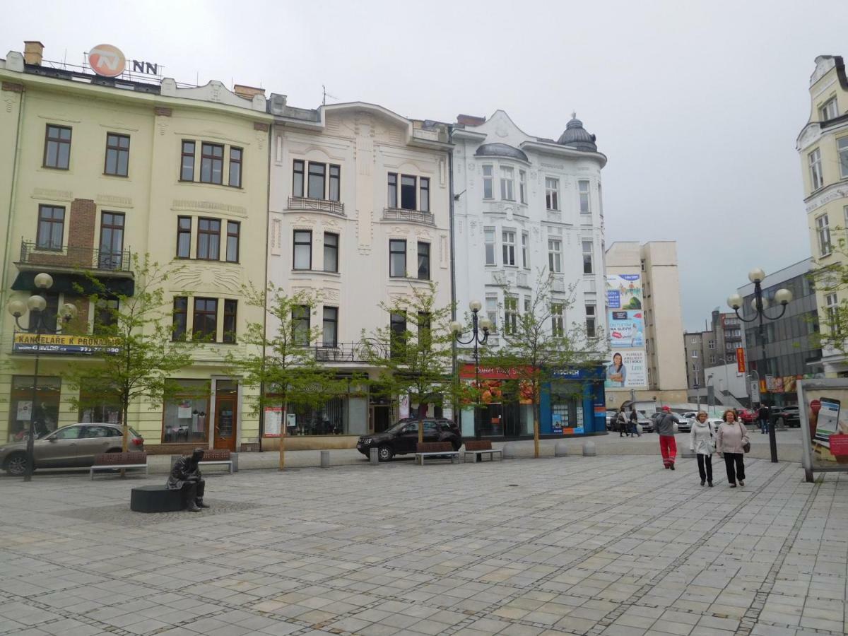 Appartamento Ama Ubytovani Ostrava Esterno foto